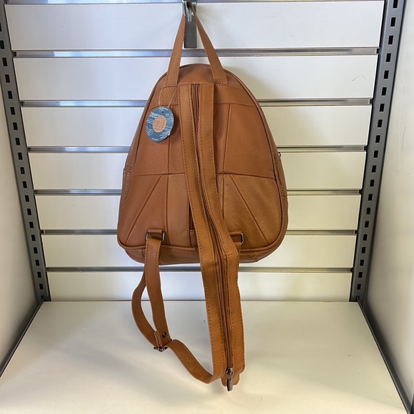 100% Genuine Leather Mini Backpack with adjustable straps - Picture 4 of 8